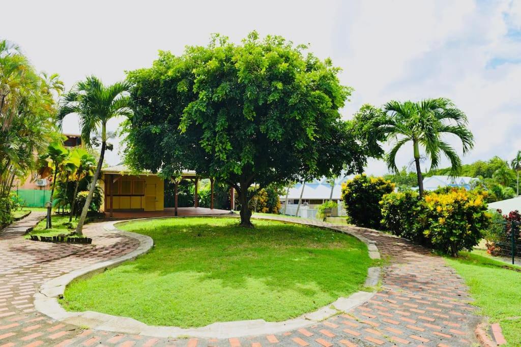 Ti Coin Mayero: Parking Free + Plage De Saint Anne Sainte-Anne Bagian luar foto